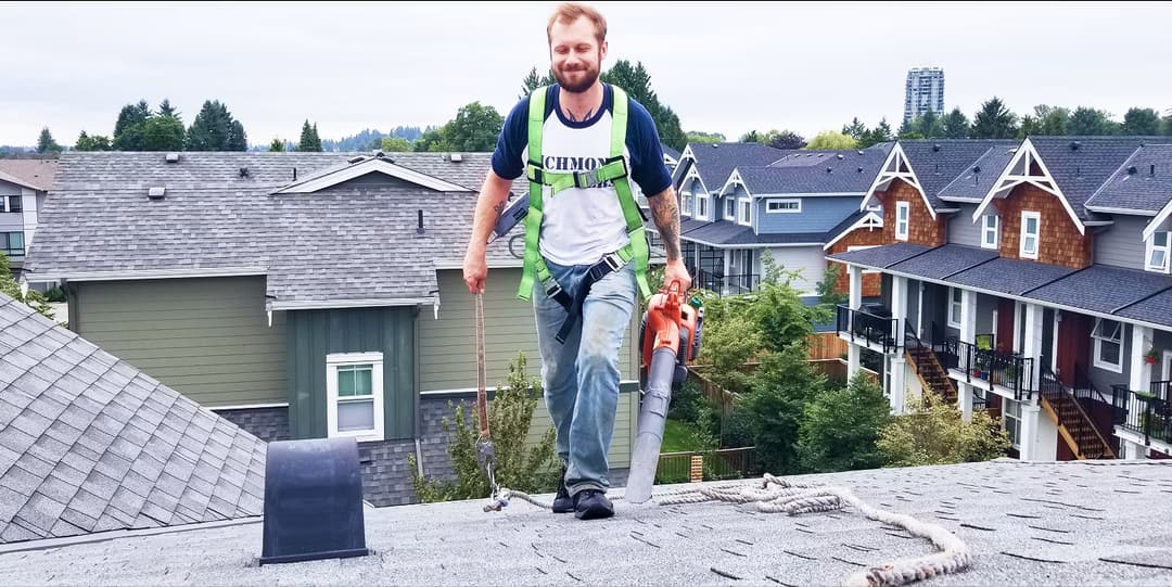 WashMe team in early years of the company's history